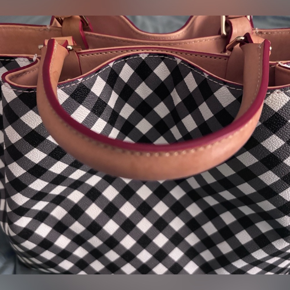 Dooney & Bourke Black and White Gingham II Brenna Checkered bag - Picture 12 of 13